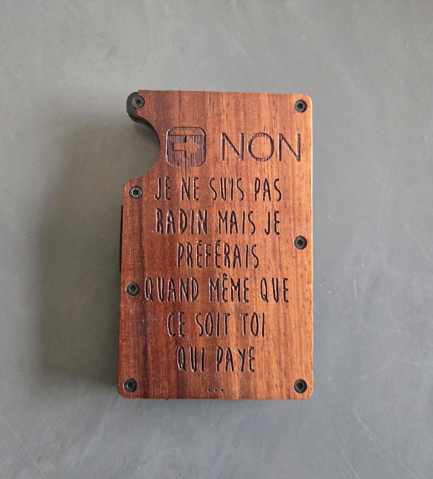 PORTE CARTE EN BOIS A PERSONNALISER